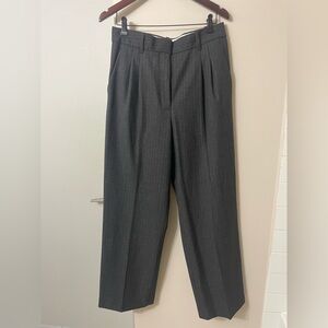 Aritzia Effortless Pant in Gray